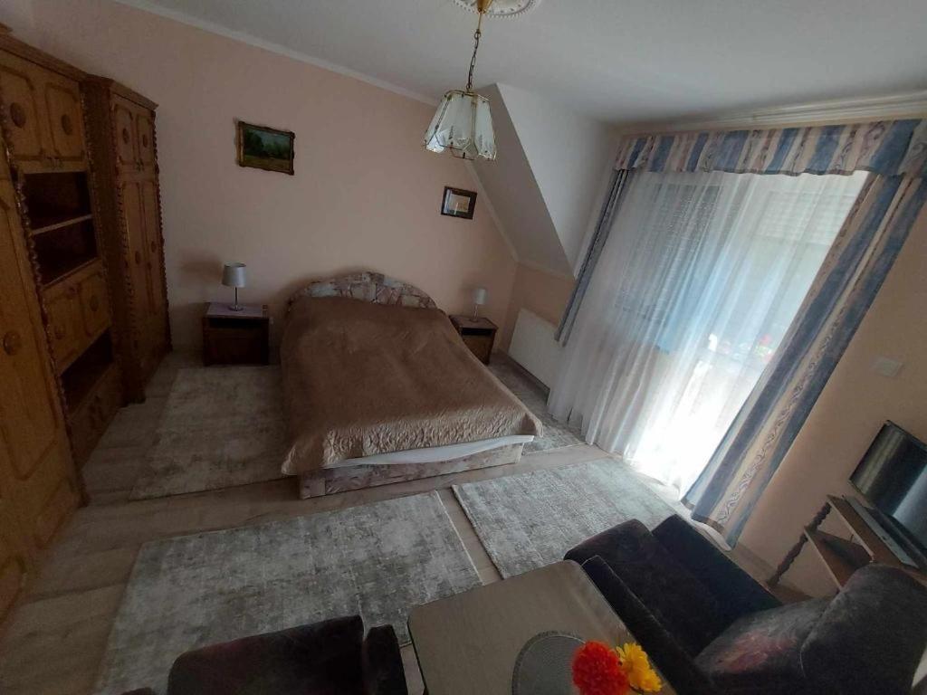 Istvan Apartmanok Keszthely Exterior photo